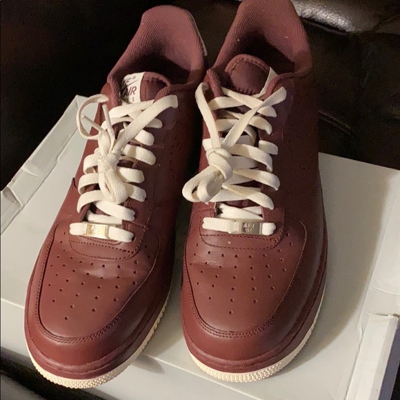 Nike - Picture 1 of 6